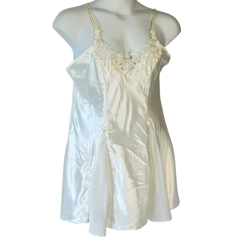 California Dynasty Beaded Lace Satin Nightie Vintage Vanilla Color Dress Mini L
